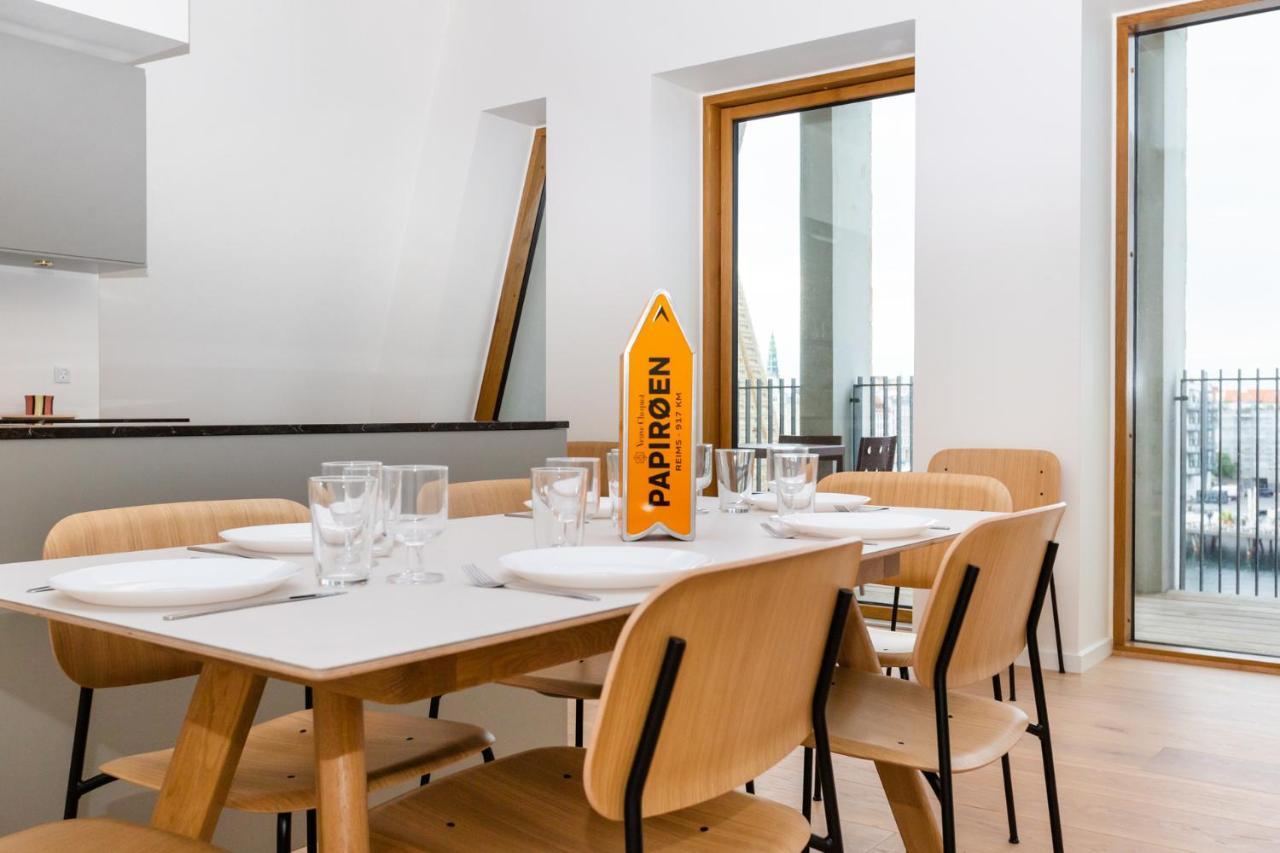 Udsigt Til 20.000.000 Dkk - M.Plads Til 6 Personer Apartamento Copenhaga Exterior foto