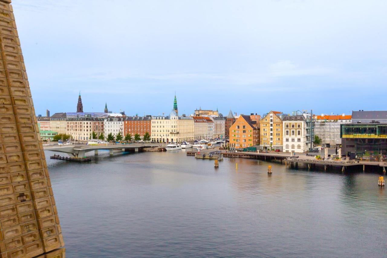 Udsigt Til 20.000.000 Dkk - M.Plads Til 6 Personer Apartamento Copenhaga Exterior foto