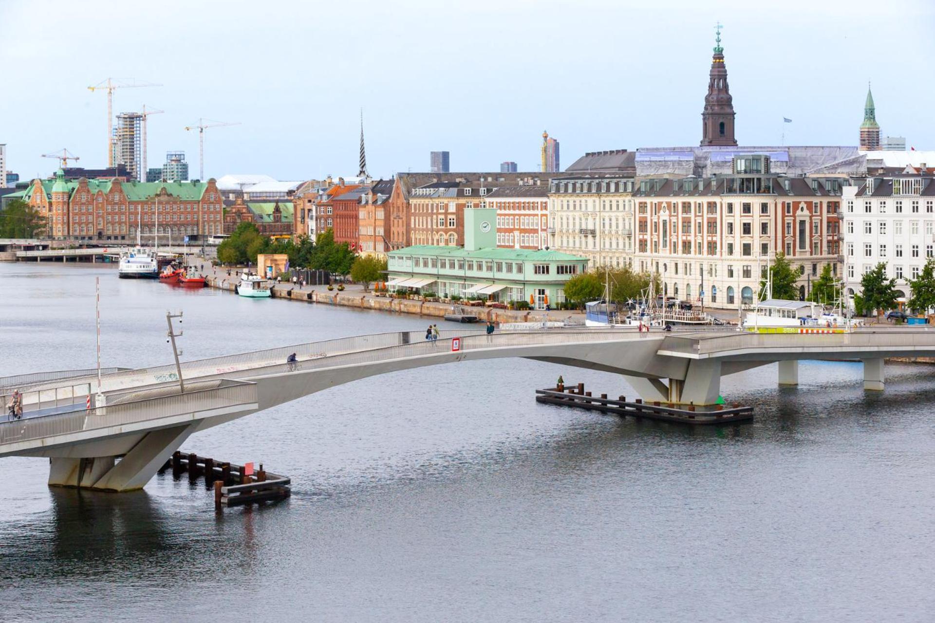 Udsigt Til 20.000.000 Dkk - M.Plads Til 6 Personer Apartamento Copenhaga Exterior foto
